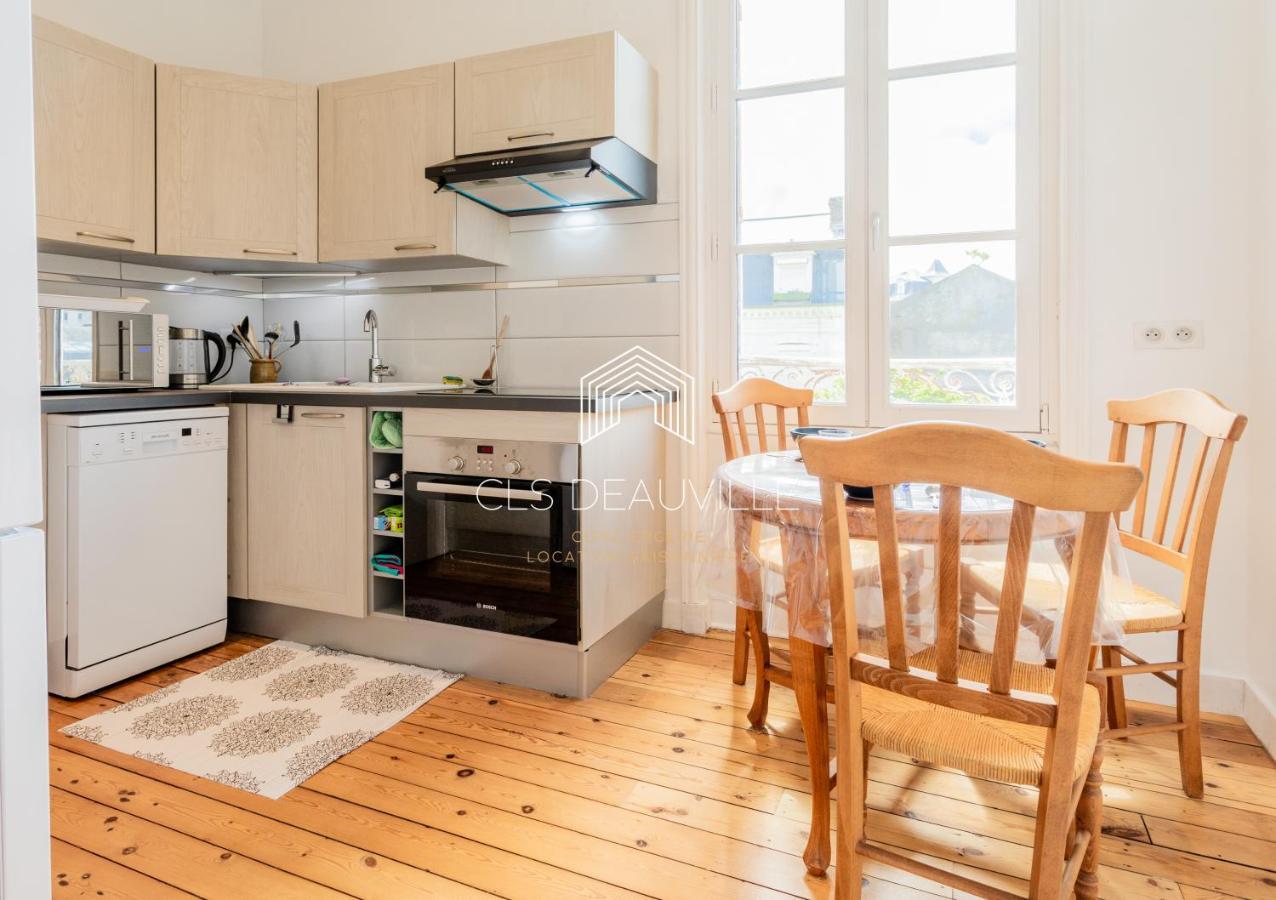 Appartement Les Mouettes C.L.S Deauville Eksteriør billede